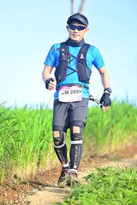 BIB: 2099
                            <button type="button" onclick="openModal(13245375)" class="btn btn-primary btn-sm float-right btn-popup" data-toggle="modal" data-target=".modal-high-quality">
                        <i class="fas fa-shopping-cart"></i> Add to Cart
                    </button>
                                            <button type="button" onclick="isThisMe(13245375, true)" class="btn btn-success btn-sm float-right btn-popup btn-isme hidden" data-toggle="tooltip" data-placement="bottom" title="นี่คือรูปของคุณใช่ไหม คลิกที่นี่เพื่อเอาเข้าอัลบั้ม">
                        <i class="fas fa-plus"></i> Add to album
                    </button>
                    <button type="button" onclick="isThisMe(13245375, false)" class="btn btn-warning btn-sm float-right btn-popup btn-isnotme hidden">
                        <i class="fas fa-ban"></i> Remove from album
                    </button>