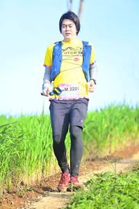 BIB: 2207
                            <button type="button" onclick="openModal(13245260)" class="btn btn-primary btn-sm float-right btn-popup" data-toggle="modal" data-target=".modal-high-quality">
                        <i class="fas fa-shopping-cart"></i> Add to Cart
                    </button>
                                            <button type="button" onclick="isThisMe(13245260, true)" class="btn btn-success btn-sm float-right btn-popup btn-isme hidden" data-toggle="tooltip" data-placement="bottom" title="นี่คือรูปของคุณใช่ไหม คลิกที่นี่เพื่อเอาเข้าอัลบั้ม">
                        <i class="fas fa-plus"></i> Add to album
                    </button>
                    <button type="button" onclick="isThisMe(13245260, false)" class="btn btn-warning btn-sm float-right btn-popup btn-isnotme hidden">
                        <i class="fas fa-ban"></i> Remove from album
                    </button>