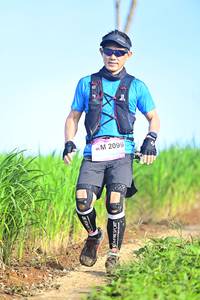 BIB: 2099
                            <button type="button" onclick="openModal(13245413)" class="btn btn-primary btn-sm float-right btn-popup" data-toggle="modal" data-target=".modal-high-quality">
                        <i class="fas fa-shopping-cart"></i> Add to Cart
                    </button>
                                            <button type="button" onclick="isThisMe(13245413, true)" class="btn btn-success btn-sm float-right btn-popup btn-isme hidden" data-toggle="tooltip" data-placement="bottom" title="นี่คือรูปของคุณใช่ไหม คลิกที่นี่เพื่อเอาเข้าอัลบั้ม">
                        <i class="fas fa-plus"></i> Add to album
                    </button>
                    <button type="button" onclick="isThisMe(13245413, false)" class="btn btn-warning btn-sm float-right btn-popup btn-isnotme hidden">
                        <i class="fas fa-ban"></i> Remove from album
                    </button>