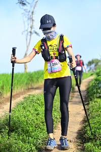 BIB: 2084
                            <button type="button" onclick="openModal(13247971)" class="btn btn-primary btn-sm float-right btn-popup" data-toggle="modal" data-target=".modal-high-quality">
                        <i class="fas fa-shopping-cart"></i> Add to Cart
                    </button>
                                            <button type="button" onclick="isThisMe(13247971, true)" class="btn btn-success btn-sm float-right btn-popup btn-isme hidden" data-toggle="tooltip" data-placement="bottom" title="นี่คือรูปของคุณใช่ไหม คลิกที่นี่เพื่อเอาเข้าอัลบั้ม">
                        <i class="fas fa-plus"></i> Add to album
                    </button>
                    <button type="button" onclick="isThisMe(13247971, false)" class="btn btn-warning btn-sm float-right btn-popup btn-isnotme hidden">
                        <i class="fas fa-ban"></i> Remove from album
                    </button>