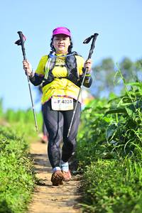 BIB: 4025
                            <button type="button" onclick="openModal(13245739)" class="btn btn-primary btn-sm float-right btn-popup" data-toggle="modal" data-target=".modal-high-quality">
                        <i class="fas fa-shopping-cart"></i> Add to Cart
                    </button>
                                            <button type="button" onclick="isThisMe(13245739, true)" class="btn btn-success btn-sm float-right btn-popup btn-isme hidden" data-toggle="tooltip" data-placement="bottom" title="นี่คือรูปของคุณใช่ไหม คลิกที่นี่เพื่อเอาเข้าอัลบั้ม">
                        <i class="fas fa-plus"></i> Add to album
                    </button>
                    <button type="button" onclick="isThisMe(13245739, false)" class="btn btn-warning btn-sm float-right btn-popup btn-isnotme hidden">
                        <i class="fas fa-ban"></i> Remove from album
                    </button>