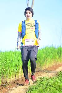 BIB: 2207
                            <button type="button" onclick="openModal(13245250)" class="btn btn-primary btn-sm float-right btn-popup" data-toggle="modal" data-target=".modal-high-quality">
                        <i class="fas fa-shopping-cart"></i> Add to Cart
                    </button>
                                            <button type="button" onclick="isThisMe(13245250, true)" class="btn btn-success btn-sm float-right btn-popup btn-isme hidden" data-toggle="tooltip" data-placement="bottom" title="นี่คือรูปของคุณใช่ไหม คลิกที่นี่เพื่อเอาเข้าอัลบั้ม">
                        <i class="fas fa-plus"></i> Add to album
                    </button>
                    <button type="button" onclick="isThisMe(13245250, false)" class="btn btn-warning btn-sm float-right btn-popup btn-isnotme hidden">
                        <i class="fas fa-ban"></i> Remove from album
                    </button>