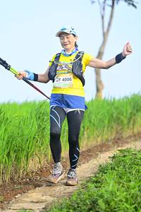 BIB: 4006
                            <button type="button" onclick="openModal(13244381)" class="btn btn-primary btn-sm float-right btn-popup" data-toggle="modal" data-target=".modal-high-quality">
                        <i class="fas fa-shopping-cart"></i> Add to Cart
                    </button>
                                            <button type="button" onclick="isThisMe(13244381, true)" class="btn btn-success btn-sm float-right btn-popup btn-isme hidden" data-toggle="tooltip" data-placement="bottom" title="นี่คือรูปของคุณใช่ไหม คลิกที่นี่เพื่อเอาเข้าอัลบั้ม">
                        <i class="fas fa-plus"></i> Add to album
                    </button>
                    <button type="button" onclick="isThisMe(13244381, false)" class="btn btn-warning btn-sm float-right btn-popup btn-isnotme hidden">
                        <i class="fas fa-ban"></i> Remove from album
                    </button>