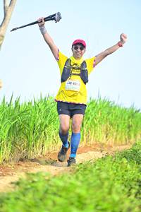 BIB: 4015
                            <button type="button" onclick="openModal(13244878)" class="btn btn-primary btn-sm float-right btn-popup" data-toggle="modal" data-target=".modal-high-quality">
                        <i class="fas fa-shopping-cart"></i> Add to Cart
                    </button>
                                            <button type="button" onclick="isThisMe(13244878, true)" class="btn btn-success btn-sm float-right btn-popup btn-isme hidden" data-toggle="tooltip" data-placement="bottom" title="นี่คือรูปของคุณใช่ไหม คลิกที่นี่เพื่อเอาเข้าอัลบั้ม">
                        <i class="fas fa-plus"></i> Add to album
                    </button>
                    <button type="button" onclick="isThisMe(13244878, false)" class="btn btn-warning btn-sm float-right btn-popup btn-isnotme hidden">
                        <i class="fas fa-ban"></i> Remove from album
                    </button>