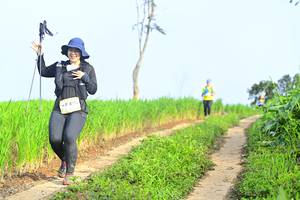 BIB: 411
                            <button type="button" onclick="openModal(13244356)" class="btn btn-primary btn-sm float-right btn-popup" data-toggle="modal" data-target=".modal-high-quality">
                        <i class="fas fa-shopping-cart"></i> Add to Cart
                    </button>
                                            <button type="button" onclick="isThisMe(13244356, true)" class="btn btn-success btn-sm float-right btn-popup btn-isme hidden" data-toggle="tooltip" data-placement="bottom" title="นี่คือรูปของคุณใช่ไหม คลิกที่นี่เพื่อเอาเข้าอัลบั้ม">
                        <i class="fas fa-plus"></i> Add to album
                    </button>
                    <button type="button" onclick="isThisMe(13244356, false)" class="btn btn-warning btn-sm float-right btn-popup btn-isnotme hidden">
                        <i class="fas fa-ban"></i> Remove from album
                    </button>