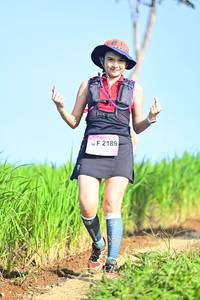 BIB: 2189
                            <button type="button" onclick="openModal(13245982)" class="btn btn-primary btn-sm float-right btn-popup" data-toggle="modal" data-target=".modal-high-quality">
                        <i class="fas fa-shopping-cart"></i> Add to Cart
                    </button>
                                            <button type="button" onclick="isThisMe(13245982, true)" class="btn btn-success btn-sm float-right btn-popup btn-isme hidden" data-toggle="tooltip" data-placement="bottom" title="นี่คือรูปของคุณใช่ไหม คลิกที่นี่เพื่อเอาเข้าอัลบั้ม">
                        <i class="fas fa-plus"></i> Add to album
                    </button>
                    <button type="button" onclick="isThisMe(13245982, false)" class="btn btn-warning btn-sm float-right btn-popup btn-isnotme hidden">
                        <i class="fas fa-ban"></i> Remove from album
                    </button>