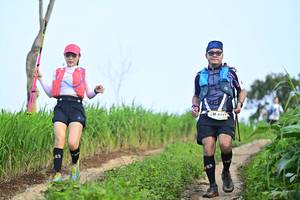 BIB: 4117
                            <button type="button" onclick="openModal(13244449)" class="btn btn-primary btn-sm float-right btn-popup" data-toggle="modal" data-target=".modal-high-quality">
                        <i class="fas fa-shopping-cart"></i> Add to Cart
                    </button>
                                            <button type="button" onclick="isThisMe(13244449, true)" class="btn btn-success btn-sm float-right btn-popup btn-isme hidden" data-toggle="tooltip" data-placement="bottom" title="นี่คือรูปของคุณใช่ไหม คลิกที่นี่เพื่อเอาเข้าอัลบั้ม">
                        <i class="fas fa-plus"></i> Add to album
                    </button>
                    <button type="button" onclick="isThisMe(13244449, false)" class="btn btn-warning btn-sm float-right btn-popup btn-isnotme hidden">
                        <i class="fas fa-ban"></i> Remove from album
                    </button>