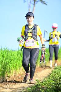 BIB: 2169
                            <button type="button" onclick="openModal(13245931)" class="btn btn-primary btn-sm float-right btn-popup" data-toggle="modal" data-target=".modal-high-quality">
                        <i class="fas fa-shopping-cart"></i> Add to Cart
                    </button>
                                            <button type="button" onclick="isThisMe(13245931, true)" class="btn btn-success btn-sm float-right btn-popup btn-isme hidden" data-toggle="tooltip" data-placement="bottom" title="นี่คือรูปของคุณใช่ไหม คลิกที่นี่เพื่อเอาเข้าอัลบั้ม">
                        <i class="fas fa-plus"></i> Add to album
                    </button>
                    <button type="button" onclick="isThisMe(13245931, false)" class="btn btn-warning btn-sm float-right btn-popup btn-isnotme hidden">
                        <i class="fas fa-ban"></i> Remove from album
                    </button>