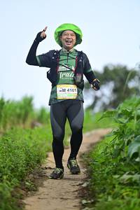 BIB: 4101
                            <button type="button" onclick="openModal(13240403)" class="btn btn-primary btn-sm float-right btn-popup" data-toggle="modal" data-target=".modal-high-quality">
                        <i class="fas fa-shopping-cart"></i> Add to Cart
                    </button>
                                            <button type="button" onclick="isThisMe(13240403, true)" class="btn btn-success btn-sm float-right btn-popup btn-isme hidden" data-toggle="tooltip" data-placement="bottom" title="นี่คือรูปของคุณใช่ไหม คลิกที่นี่เพื่อเอาเข้าอัลบั้ม">
                        <i class="fas fa-plus"></i> Add to album
                    </button>
                    <button type="button" onclick="isThisMe(13240403, false)" class="btn btn-warning btn-sm float-right btn-popup btn-isnotme hidden">
                        <i class="fas fa-ban"></i> Remove from album
                    </button>