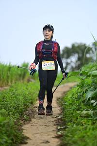 BIB: 4100
                            <button type="button" onclick="openModal(13240212)" class="btn btn-primary btn-sm float-right btn-popup" data-toggle="modal" data-target=".modal-high-quality">
                        <i class="fas fa-shopping-cart"></i> Add to Cart
                    </button>
                                            <button type="button" onclick="isThisMe(13240212, true)" class="btn btn-success btn-sm float-right btn-popup btn-isme hidden" data-toggle="tooltip" data-placement="bottom" title="นี่คือรูปของคุณใช่ไหม คลิกที่นี่เพื่อเอาเข้าอัลบั้ม">
                        <i class="fas fa-plus"></i> Add to album
                    </button>
                    <button type="button" onclick="isThisMe(13240212, false)" class="btn btn-warning btn-sm float-right btn-popup btn-isnotme hidden">
                        <i class="fas fa-ban"></i> Remove from album
                    </button>