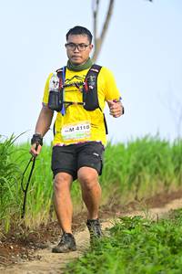 BIB: 4118
                            <button type="button" onclick="openModal(13240559)" class="btn btn-primary btn-sm float-right btn-popup" data-toggle="modal" data-target=".modal-high-quality">
                        <i class="fas fa-shopping-cart"></i> Add to Cart
                    </button>
                                            <button type="button" onclick="isThisMe(13240559, true)" class="btn btn-success btn-sm float-right btn-popup btn-isme hidden" data-toggle="tooltip" data-placement="bottom" title="นี่คือรูปของคุณใช่ไหม คลิกที่นี่เพื่อเอาเข้าอัลบั้ม">
                        <i class="fas fa-plus"></i> Add to album
                    </button>
                    <button type="button" onclick="isThisMe(13240559, false)" class="btn btn-warning btn-sm float-right btn-popup btn-isnotme hidden">
                        <i class="fas fa-ban"></i> Remove from album
                    </button>