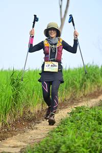 BIB: 4044
                            <button type="button" onclick="openModal(13240598)" class="btn btn-primary btn-sm float-right btn-popup" data-toggle="modal" data-target=".modal-high-quality">
                        <i class="fas fa-shopping-cart"></i> Add to Cart
                    </button>
                                            <button type="button" onclick="isThisMe(13240598, true)" class="btn btn-success btn-sm float-right btn-popup btn-isme hidden" data-toggle="tooltip" data-placement="bottom" title="นี่คือรูปของคุณใช่ไหม คลิกที่นี่เพื่อเอาเข้าอัลบั้ม">
                        <i class="fas fa-plus"></i> Add to album
                    </button>
                    <button type="button" onclick="isThisMe(13240598, false)" class="btn btn-warning btn-sm float-right btn-popup btn-isnotme hidden">
                        <i class="fas fa-ban"></i> Remove from album
                    </button>