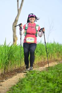 BIB: 4071
                            <button type="button" onclick="openModal(13239574)" class="btn btn-primary btn-sm float-right btn-popup" data-toggle="modal" data-target=".modal-high-quality">
                        <i class="fas fa-shopping-cart"></i> Add to Cart
                    </button>
                                            <button type="button" onclick="isThisMe(13239574, true)" class="btn btn-success btn-sm float-right btn-popup btn-isme hidden" data-toggle="tooltip" data-placement="bottom" title="นี่คือรูปของคุณใช่ไหม คลิกที่นี่เพื่อเอาเข้าอัลบั้ม">
                        <i class="fas fa-plus"></i> Add to album
                    </button>
                    <button type="button" onclick="isThisMe(13239574, false)" class="btn btn-warning btn-sm float-right btn-popup btn-isnotme hidden">
                        <i class="fas fa-ban"></i> Remove from album
                    </button>