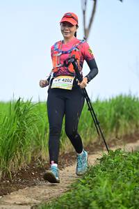 BIB: 4202
                            <button type="button" onclick="openModal(13240320)" class="btn btn-primary btn-sm float-right btn-popup" data-toggle="modal" data-target=".modal-high-quality">
                        <i class="fas fa-shopping-cart"></i> Add to Cart
                    </button>
                                            <button type="button" onclick="isThisMe(13240320, true)" class="btn btn-success btn-sm float-right btn-popup btn-isme hidden" data-toggle="tooltip" data-placement="bottom" title="นี่คือรูปของคุณใช่ไหม คลิกที่นี่เพื่อเอาเข้าอัลบั้ม">
                        <i class="fas fa-plus"></i> Add to album
                    </button>
                    <button type="button" onclick="isThisMe(13240320, false)" class="btn btn-warning btn-sm float-right btn-popup btn-isnotme hidden">
                        <i class="fas fa-ban"></i> Remove from album
                    </button>