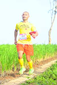 BIB: 2227
                            <button type="button" onclick="openModal(13241892)" class="btn btn-primary btn-sm float-right btn-popup" data-toggle="modal" data-target=".modal-high-quality">
                        <i class="fas fa-shopping-cart"></i> Add to Cart
                    </button>
                                            <button type="button" onclick="isThisMe(13241892, true)" class="btn btn-success btn-sm float-right btn-popup btn-isme hidden" data-toggle="tooltip" data-placement="bottom" title="นี่คือรูปของคุณใช่ไหม คลิกที่นี่เพื่อเอาเข้าอัลบั้ม">
                        <i class="fas fa-plus"></i> Add to album
                    </button>
                    <button type="button" onclick="isThisMe(13241892, false)" class="btn btn-warning btn-sm float-right btn-popup btn-isnotme hidden">
                        <i class="fas fa-ban"></i> Remove from album
                    </button>