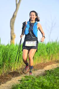 BIB: 4141
                            <button type="button" onclick="openModal(13239479)" class="btn btn-primary btn-sm float-right btn-popup" data-toggle="modal" data-target=".modal-high-quality">
                        <i class="fas fa-shopping-cart"></i> Add to Cart
                    </button>
                                            <button type="button" onclick="isThisMe(13239479, true)" class="btn btn-success btn-sm float-right btn-popup btn-isme hidden" data-toggle="tooltip" data-placement="bottom" title="นี่คือรูปของคุณใช่ไหม คลิกที่นี่เพื่อเอาเข้าอัลบั้ม">
                        <i class="fas fa-plus"></i> Add to album
                    </button>
                    <button type="button" onclick="isThisMe(13239479, false)" class="btn btn-warning btn-sm float-right btn-popup btn-isnotme hidden">
                        <i class="fas fa-ban"></i> Remove from album
                    </button>