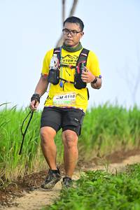 BIB: 4118
                            <button type="button" onclick="openModal(13240543)" class="btn btn-primary btn-sm float-right btn-popup" data-toggle="modal" data-target=".modal-high-quality">
                        <i class="fas fa-shopping-cart"></i> Add to Cart
                    </button>
                                            <button type="button" onclick="isThisMe(13240543, true)" class="btn btn-success btn-sm float-right btn-popup btn-isme hidden" data-toggle="tooltip" data-placement="bottom" title="นี่คือรูปของคุณใช่ไหม คลิกที่นี่เพื่อเอาเข้าอัลบั้ม">
                        <i class="fas fa-plus"></i> Add to album
                    </button>
                    <button type="button" onclick="isThisMe(13240543, false)" class="btn btn-warning btn-sm float-right btn-popup btn-isnotme hidden">
                        <i class="fas fa-ban"></i> Remove from album
                    </button>