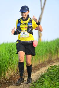 BIB: 4211
                            <button type="button" onclick="openModal(13239441)" class="btn btn-primary btn-sm float-right btn-popup" data-toggle="modal" data-target=".modal-high-quality">
                        <i class="fas fa-shopping-cart"></i> Add to Cart
                    </button>
                                            <button type="button" onclick="isThisMe(13239441, true)" class="btn btn-success btn-sm float-right btn-popup btn-isme hidden" data-toggle="tooltip" data-placement="bottom" title="นี่คือรูปของคุณใช่ไหม คลิกที่นี่เพื่อเอาเข้าอัลบั้ม">
                        <i class="fas fa-plus"></i> Add to album
                    </button>
                    <button type="button" onclick="isThisMe(13239441, false)" class="btn btn-warning btn-sm float-right btn-popup btn-isnotme hidden">
                        <i class="fas fa-ban"></i> Remove from album
                    </button>