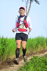 BIB: 4058
                            <button type="button" onclick="openModal(13240997)" class="btn btn-primary btn-sm float-right btn-popup" data-toggle="modal" data-target=".modal-high-quality">
                        <i class="fas fa-shopping-cart"></i> Add to Cart
                    </button>
                                            <button type="button" onclick="isThisMe(13240997, true)" class="btn btn-success btn-sm float-right btn-popup btn-isme hidden" data-toggle="tooltip" data-placement="bottom" title="นี่คือรูปของคุณใช่ไหม คลิกที่นี่เพื่อเอาเข้าอัลบั้ม">
                        <i class="fas fa-plus"></i> Add to album
                    </button>
                    <button type="button" onclick="isThisMe(13240997, false)" class="btn btn-warning btn-sm float-right btn-popup btn-isnotme hidden">
                        <i class="fas fa-ban"></i> Remove from album
                    </button>