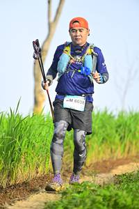 BIB: 6038
                            <button type="button" onclick="openModal(13239938)" class="btn btn-primary btn-sm float-right btn-popup" data-toggle="modal" data-target=".modal-high-quality">
                        <i class="fas fa-shopping-cart"></i> Add to Cart
                    </button>
                                            <button type="button" onclick="isThisMe(13239938, true)" class="btn btn-success btn-sm float-right btn-popup btn-isme hidden" data-toggle="tooltip" data-placement="bottom" title="นี่คือรูปของคุณใช่ไหม คลิกที่นี่เพื่อเอาเข้าอัลบั้ม">
                        <i class="fas fa-plus"></i> Add to album
                    </button>
                    <button type="button" onclick="isThisMe(13239938, false)" class="btn btn-warning btn-sm float-right btn-popup btn-isnotme hidden">
                        <i class="fas fa-ban"></i> Remove from album
                    </button>