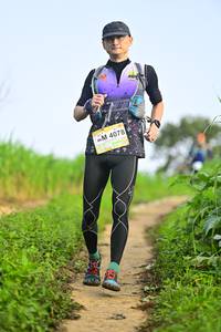 BIB: 4078
                            <button type="button" onclick="openModal(13239895)" class="btn btn-primary btn-sm float-right btn-popup" data-toggle="modal" data-target=".modal-high-quality">
                        <i class="fas fa-shopping-cart"></i> Add to Cart
                    </button>
                                            <button type="button" onclick="isThisMe(13239895, true)" class="btn btn-success btn-sm float-right btn-popup btn-isme hidden" data-toggle="tooltip" data-placement="bottom" title="นี่คือรูปของคุณใช่ไหม คลิกที่นี่เพื่อเอาเข้าอัลบั้ม">
                        <i class="fas fa-plus"></i> Add to album
                    </button>
                    <button type="button" onclick="isThisMe(13239895, false)" class="btn btn-warning btn-sm float-right btn-popup btn-isnotme hidden">
                        <i class="fas fa-ban"></i> Remove from album
                    </button>