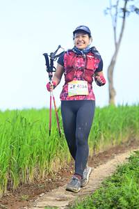 BIB: 4004
                            <button type="button" onclick="openModal(13241720)" class="btn btn-primary btn-sm float-right btn-popup" data-toggle="modal" data-target=".modal-high-quality">
                        <i class="fas fa-shopping-cart"></i> Add to Cart
                    </button>
                                            <button type="button" onclick="isThisMe(13241720, true)" class="btn btn-success btn-sm float-right btn-popup btn-isme hidden" data-toggle="tooltip" data-placement="bottom" title="นี่คือรูปของคุณใช่ไหม คลิกที่นี่เพื่อเอาเข้าอัลบั้ม">
                        <i class="fas fa-plus"></i> Add to album
                    </button>
                    <button type="button" onclick="isThisMe(13241720, false)" class="btn btn-warning btn-sm float-right btn-popup btn-isnotme hidden">
                        <i class="fas fa-ban"></i> Remove from album
                    </button>