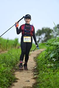 BIB: 4100
                            <button type="button" onclick="openModal(13240227)" class="btn btn-primary btn-sm float-right btn-popup" data-toggle="modal" data-target=".modal-high-quality">
                        <i class="fas fa-shopping-cart"></i> Add to Cart
                    </button>
                                            <button type="button" onclick="isThisMe(13240227, true)" class="btn btn-success btn-sm float-right btn-popup btn-isme hidden" data-toggle="tooltip" data-placement="bottom" title="นี่คือรูปของคุณใช่ไหม คลิกที่นี่เพื่อเอาเข้าอัลบั้ม">
                        <i class="fas fa-plus"></i> Add to album
                    </button>
                    <button type="button" onclick="isThisMe(13240227, false)" class="btn btn-warning btn-sm float-right btn-popup btn-isnotme hidden">
                        <i class="fas fa-ban"></i> Remove from album
                    </button>