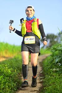 BIB: 4091
                            <button type="button" onclick="openModal(13238737)" class="btn btn-primary btn-sm float-right btn-popup" data-toggle="modal" data-target=".modal-high-quality">
                        <i class="fas fa-shopping-cart"></i> Add to Cart
                    </button>
                                            <button type="button" onclick="isThisMe(13238737, true)" class="btn btn-success btn-sm float-right btn-popup btn-isme hidden" data-toggle="tooltip" data-placement="bottom" title="นี่คือรูปของคุณใช่ไหม คลิกที่นี่เพื่อเอาเข้าอัลบั้ม">
                        <i class="fas fa-plus"></i> Add to album
                    </button>
                    <button type="button" onclick="isThisMe(13238737, false)" class="btn btn-warning btn-sm float-right btn-popup btn-isnotme hidden">
                        <i class="fas fa-ban"></i> Remove from album
                    </button>