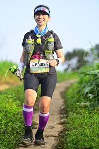 BIB: 4084
                            <button type="button" onclick="openModal(13240150)" class="btn btn-primary btn-sm float-right btn-popup" data-toggle="modal" data-target=".modal-high-quality">
                        <i class="fas fa-shopping-cart"></i> Add to Cart
                    </button>
                                            <button type="button" onclick="isThisMe(13240150, true)" class="btn btn-success btn-sm float-right btn-popup btn-isme hidden" data-toggle="tooltip" data-placement="bottom" title="นี่คือรูปของคุณใช่ไหม คลิกที่นี่เพื่อเอาเข้าอัลบั้ม">
                        <i class="fas fa-plus"></i> Add to album
                    </button>
                    <button type="button" onclick="isThisMe(13240150, false)" class="btn btn-warning btn-sm float-right btn-popup btn-isnotme hidden">
                        <i class="fas fa-ban"></i> Remove from album
                    </button>