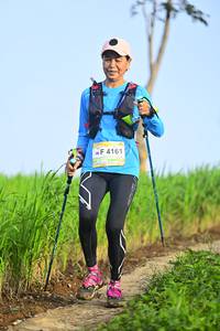 BIB: 4161
                            <button type="button" onclick="openModal(13238921)" class="btn btn-primary btn-sm float-right btn-popup" data-toggle="modal" data-target=".modal-high-quality">
                        <i class="fas fa-shopping-cart"></i> Add to Cart
                    </button>
                                            <button type="button" onclick="isThisMe(13238921, true)" class="btn btn-success btn-sm float-right btn-popup btn-isme hidden" data-toggle="tooltip" data-placement="bottom" title="นี่คือรูปของคุณใช่ไหม คลิกที่นี่เพื่อเอาเข้าอัลบั้ม">
                        <i class="fas fa-plus"></i> Add to album
                    </button>
                    <button type="button" onclick="isThisMe(13238921, false)" class="btn btn-warning btn-sm float-right btn-popup btn-isnotme hidden">
                        <i class="fas fa-ban"></i> Remove from album
                    </button>