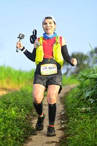 BIB: 4091
                            <button type="button" onclick="openModal(13238734)" class="btn btn-primary btn-sm float-right btn-popup" data-toggle="modal" data-target=".modal-high-quality">
                        <i class="fas fa-shopping-cart"></i> Add to Cart
                    </button>
                                            <button type="button" onclick="isThisMe(13238734, true)" class="btn btn-success btn-sm float-right btn-popup btn-isme hidden" data-toggle="tooltip" data-placement="bottom" title="นี่คือรูปของคุณใช่ไหม คลิกที่นี่เพื่อเอาเข้าอัลบั้ม">
                        <i class="fas fa-plus"></i> Add to album
                    </button>
                    <button type="button" onclick="isThisMe(13238734, false)" class="btn btn-warning btn-sm float-right btn-popup btn-isnotme hidden">
                        <i class="fas fa-ban"></i> Remove from album
                    </button>