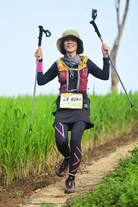 BIB: 4044
                            <button type="button" onclick="openModal(13240612)" class="btn btn-primary btn-sm float-right btn-popup" data-toggle="modal" data-target=".modal-high-quality">
                        <i class="fas fa-shopping-cart"></i> Add to Cart
                    </button>
                                            <button type="button" onclick="isThisMe(13240612, true)" class="btn btn-success btn-sm float-right btn-popup btn-isme hidden" data-toggle="tooltip" data-placement="bottom" title="นี่คือรูปของคุณใช่ไหม คลิกที่นี่เพื่อเอาเข้าอัลบั้ม">
                        <i class="fas fa-plus"></i> Add to album
                    </button>
                    <button type="button" onclick="isThisMe(13240612, false)" class="btn btn-warning btn-sm float-right btn-popup btn-isnotme hidden">
                        <i class="fas fa-ban"></i> Remove from album
                    </button>