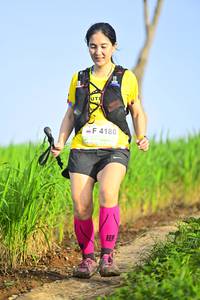 BIB: 4186
                            <button type="button" onclick="openModal(13238916)" class="btn btn-primary btn-sm float-right btn-popup" data-toggle="modal" data-target=".modal-high-quality">
                        <i class="fas fa-shopping-cart"></i> Add to Cart
                    </button>
                                            <button type="button" onclick="isThisMe(13238916, true)" class="btn btn-success btn-sm float-right btn-popup btn-isme hidden" data-toggle="tooltip" data-placement="bottom" title="นี่คือรูปของคุณใช่ไหม คลิกที่นี่เพื่อเอาเข้าอัลบั้ม">
                        <i class="fas fa-plus"></i> Add to album
                    </button>
                    <button type="button" onclick="isThisMe(13238916, false)" class="btn btn-warning btn-sm float-right btn-popup btn-isnotme hidden">
                        <i class="fas fa-ban"></i> Remove from album
                    </button>