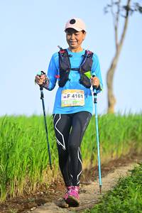 BIB: 4161
                            <button type="button" onclick="openModal(13238927)" class="btn btn-primary btn-sm float-right btn-popup" data-toggle="modal" data-target=".modal-high-quality">
                        <i class="fas fa-shopping-cart"></i> Add to Cart
                    </button>
                                            <button type="button" onclick="isThisMe(13238927, true)" class="btn btn-success btn-sm float-right btn-popup btn-isme hidden" data-toggle="tooltip" data-placement="bottom" title="นี่คือรูปของคุณใช่ไหม คลิกที่นี่เพื่อเอาเข้าอัลบั้ม">
                        <i class="fas fa-plus"></i> Add to album
                    </button>
                    <button type="button" onclick="isThisMe(13238927, false)" class="btn btn-warning btn-sm float-right btn-popup btn-isnotme hidden">
                        <i class="fas fa-ban"></i> Remove from album
                    </button>