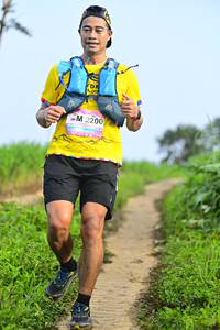 BIB: 2200
                            <button type="button" onclick="openModal(13241078)" class="btn btn-primary btn-sm float-right btn-popup" data-toggle="modal" data-target=".modal-high-quality">
                        <i class="fas fa-shopping-cart"></i> Add to Cart
                    </button>
                                            <button type="button" onclick="isThisMe(13241078, true)" class="btn btn-success btn-sm float-right btn-popup btn-isme hidden" data-toggle="tooltip" data-placement="bottom" title="นี่คือรูปของคุณใช่ไหม คลิกที่นี่เพื่อเอาเข้าอัลบั้ม">
                        <i class="fas fa-plus"></i> Add to album
                    </button>
                    <button type="button" onclick="isThisMe(13241078, false)" class="btn btn-warning btn-sm float-right btn-popup btn-isnotme hidden">
                        <i class="fas fa-ban"></i> Remove from album
                    </button>