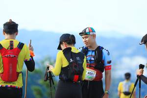 BIB: 4007
                            <button type="button" onclick="openModal(13250634)" class="btn btn-primary btn-sm float-right btn-popup" data-toggle="modal" data-target=".modal-high-quality">
                        <i class="fas fa-shopping-cart"></i> Add to Cart
                    </button>
                                            <button type="button" onclick="isThisMe(13250634, true)" class="btn btn-success btn-sm float-right btn-popup btn-isme hidden" data-toggle="tooltip" data-placement="bottom" title="นี่คือรูปของคุณใช่ไหม คลิกที่นี่เพื่อเอาเข้าอัลบั้ม">
                        <i class="fas fa-plus"></i> Add to album
                    </button>
                    <button type="button" onclick="isThisMe(13250634, false)" class="btn btn-warning btn-sm float-right btn-popup btn-isnotme hidden">
                        <i class="fas fa-ban"></i> Remove from album
                    </button>