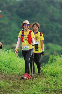 BIB: 4037
                            <button type="button" onclick="openModal(13250066)" class="btn btn-primary btn-sm float-right btn-popup" data-toggle="modal" data-target=".modal-high-quality">
                        <i class="fas fa-shopping-cart"></i> Add to Cart
                    </button>
                                            <button type="button" onclick="isThisMe(13250066, true)" class="btn btn-success btn-sm float-right btn-popup btn-isme hidden" data-toggle="tooltip" data-placement="bottom" title="นี่คือรูปของคุณใช่ไหม คลิกที่นี่เพื่อเอาเข้าอัลบั้ม">
                        <i class="fas fa-plus"></i> Add to album
                    </button>
                    <button type="button" onclick="isThisMe(13250066, false)" class="btn btn-warning btn-sm float-right btn-popup btn-isnotme hidden">
                        <i class="fas fa-ban"></i> Remove from album
                    </button>