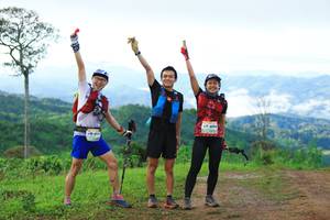 BIB: 4004
                            <button type="button" onclick="openModal(13247022)" class="btn btn-primary btn-sm float-right btn-popup" data-toggle="modal" data-target=".modal-high-quality">
                        <i class="fas fa-shopping-cart"></i> Add to Cart
                    </button>
                                            <button type="button" onclick="isThisMe(13247022, true)" class="btn btn-success btn-sm float-right btn-popup btn-isme hidden" data-toggle="tooltip" data-placement="bottom" title="นี่คือรูปของคุณใช่ไหม คลิกที่นี่เพื่อเอาเข้าอัลบั้ม">
                        <i class="fas fa-plus"></i> Add to album
                    </button>
                    <button type="button" onclick="isThisMe(13247022, false)" class="btn btn-warning btn-sm float-right btn-popup btn-isnotme hidden">
                        <i class="fas fa-ban"></i> Remove from album
                    </button>