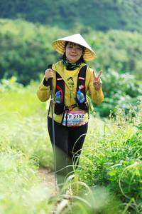 BIB: 2152
                            <button type="button" onclick="openModal(13255541)" class="btn btn-primary btn-sm float-right btn-popup" data-toggle="modal" data-target=".modal-high-quality">
                        <i class="fas fa-shopping-cart"></i> Add to Cart
                    </button>
                                            <button type="button" onclick="isThisMe(13255541, true)" class="btn btn-success btn-sm float-right btn-popup btn-isme hidden" data-toggle="tooltip" data-placement="bottom" title="นี่คือรูปของคุณใช่ไหม คลิกที่นี่เพื่อเอาเข้าอัลบั้ม">
                        <i class="fas fa-plus"></i> Add to album
                    </button>
                    <button type="button" onclick="isThisMe(13255541, false)" class="btn btn-warning btn-sm float-right btn-popup btn-isnotme hidden">
                        <i class="fas fa-ban"></i> Remove from album
                    </button>