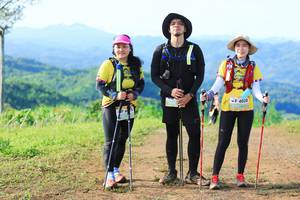 BIB: 4028
                            <button type="button" onclick="openModal(13251482)" class="btn btn-primary btn-sm float-right btn-popup" data-toggle="modal" data-target=".modal-high-quality">
                        <i class="fas fa-shopping-cart"></i> Add to Cart
                    </button>
                                            <button type="button" onclick="isThisMe(13251482, true)" class="btn btn-success btn-sm float-right btn-popup btn-isme hidden" data-toggle="tooltip" data-placement="bottom" title="นี่คือรูปของคุณใช่ไหม คลิกที่นี่เพื่อเอาเข้าอัลบั้ม">
                        <i class="fas fa-plus"></i> Add to album
                    </button>
                    <button type="button" onclick="isThisMe(13251482, false)" class="btn btn-warning btn-sm float-right btn-popup btn-isnotme hidden">
                        <i class="fas fa-ban"></i> Remove from album
                    </button>