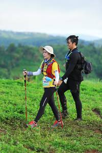 BIB: 4028
                            <button type="button" onclick="openModal(13250242)" class="btn btn-primary btn-sm float-right btn-popup" data-toggle="modal" data-target=".modal-high-quality">
                        <i class="fas fa-shopping-cart"></i> Add to Cart
                    </button>
                                            <button type="button" onclick="isThisMe(13250242, true)" class="btn btn-success btn-sm float-right btn-popup btn-isme hidden" data-toggle="tooltip" data-placement="bottom" title="นี่คือรูปของคุณใช่ไหม คลิกที่นี่เพื่อเอาเข้าอัลบั้ม">
                        <i class="fas fa-plus"></i> Add to album
                    </button>
                    <button type="button" onclick="isThisMe(13250242, false)" class="btn btn-warning btn-sm float-right btn-popup btn-isnotme hidden">
                        <i class="fas fa-ban"></i> Remove from album
                    </button>