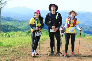 BIB: 4028
                            <button type="button" onclick="openModal(13251483)" class="btn btn-primary btn-sm float-right btn-popup" data-toggle="modal" data-target=".modal-high-quality">
                        <i class="fas fa-shopping-cart"></i> Add to Cart
                    </button>
                                            <button type="button" onclick="isThisMe(13251483, true)" class="btn btn-success btn-sm float-right btn-popup btn-isme hidden" data-toggle="tooltip" data-placement="bottom" title="นี่คือรูปของคุณใช่ไหม คลิกที่นี่เพื่อเอาเข้าอัลบั้ม">
                        <i class="fas fa-plus"></i> Add to album
                    </button>
                    <button type="button" onclick="isThisMe(13251483, false)" class="btn btn-warning btn-sm float-right btn-popup btn-isnotme hidden">
                        <i class="fas fa-ban"></i> Remove from album
                    </button>