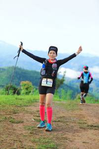 BIB: 4128
                            <button type="button" onclick="openModal(13250472)" class="btn btn-primary btn-sm float-right btn-popup" data-toggle="modal" data-target=".modal-high-quality">
                        <i class="fas fa-shopping-cart"></i> Add to Cart
                    </button>
                                            <button type="button" onclick="isThisMe(13250472, true)" class="btn btn-success btn-sm float-right btn-popup btn-isme hidden" data-toggle="tooltip" data-placement="bottom" title="นี่คือรูปของคุณใช่ไหม คลิกที่นี่เพื่อเอาเข้าอัลบั้ม">
                        <i class="fas fa-plus"></i> Add to album
                    </button>
                    <button type="button" onclick="isThisMe(13250472, false)" class="btn btn-warning btn-sm float-right btn-popup btn-isnotme hidden">
                        <i class="fas fa-ban"></i> Remove from album
                    </button>