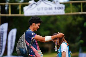 BIB: 100
                            <button type="button" onclick="openModal(13311453)" class="btn btn-primary btn-sm float-right btn-popup" data-toggle="modal" data-target=".modal-high-quality">
                        <i class="fas fa-shopping-cart"></i> Add to Cart
                    </button>
                                            <button type="button" onclick="isThisMe(13311453, true)" class="btn btn-success btn-sm float-right btn-popup btn-isme hidden" data-toggle="tooltip" data-placement="bottom" title="นี่คือรูปของคุณใช่ไหม คลิกที่นี่เพื่อเอาเข้าอัลบั้ม">
                        <i class="fas fa-plus"></i> Add to album
                    </button>
                    <button type="button" onclick="isThisMe(13311453, false)" class="btn btn-warning btn-sm float-right btn-popup btn-isnotme hidden">
                        <i class="fas fa-ban"></i> Remove from album
                    </button>