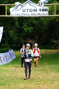 BIB: 100
                            <button type="button" onclick="openModal(13311253)" class="btn btn-primary btn-sm float-right btn-popup" data-toggle="modal" data-target=".modal-high-quality">
                        <i class="fas fa-shopping-cart"></i> Add to Cart
                    </button>
                                            <button type="button" onclick="isThisMe(13311253, true)" class="btn btn-success btn-sm float-right btn-popup btn-isme hidden" data-toggle="tooltip" data-placement="bottom" title="นี่คือรูปของคุณใช่ไหม คลิกที่นี่เพื่อเอาเข้าอัลบั้ม">
                        <i class="fas fa-plus"></i> Add to album
                    </button>
                    <button type="button" onclick="isThisMe(13311253, false)" class="btn btn-warning btn-sm float-right btn-popup btn-isnotme hidden">
                        <i class="fas fa-ban"></i> Remove from album
                    </button>