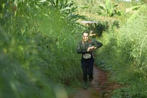 BIB: 420
                            <button type="button" onclick="openModal(13231054)" class="btn btn-primary btn-sm float-right btn-popup" data-toggle="modal" data-target=".modal-high-quality">
                        <i class="fas fa-shopping-cart"></i> Add to Cart
                    </button>
                                            <button type="button" onclick="isThisMe(13231054, true)" class="btn btn-success btn-sm float-right btn-popup btn-isme hidden" data-toggle="tooltip" data-placement="bottom" title="นี่คือรูปของคุณใช่ไหม คลิกที่นี่เพื่อเอาเข้าอัลบั้ม">
                        <i class="fas fa-plus"></i> Add to album
                    </button>
                    <button type="button" onclick="isThisMe(13231054, false)" class="btn btn-warning btn-sm float-right btn-popup btn-isnotme hidden">
                        <i class="fas fa-ban"></i> Remove from album
                    </button>