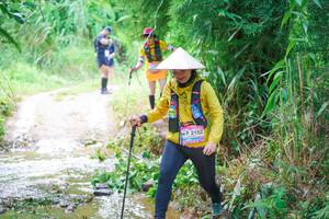 BIB: 2152
                            <button type="button" onclick="openModal(13323391)" class="btn btn-primary btn-sm float-right btn-popup" data-toggle="modal" data-target=".modal-high-quality">
                        <i class="fas fa-shopping-cart"></i> Add to Cart
                    </button>
                                            <button type="button" onclick="isThisMe(13323391, true)" class="btn btn-success btn-sm float-right btn-popup btn-isme hidden" data-toggle="tooltip" data-placement="bottom" title="นี่คือรูปของคุณใช่ไหม คลิกที่นี่เพื่อเอาเข้าอัลบั้ม">
                        <i class="fas fa-plus"></i> Add to album
                    </button>
                    <button type="button" onclick="isThisMe(13323391, false)" class="btn btn-warning btn-sm float-right btn-popup btn-isnotme hidden">
                        <i class="fas fa-ban"></i> Remove from album
                    </button>