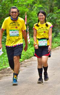 BIB: 100, 8019, 8018
                            <button type="button" onclick="openModal(13334232)" class="btn btn-primary btn-sm float-right btn-popup" data-toggle="modal" data-target=".modal-high-quality">
                        <i class="fas fa-shopping-cart"></i> Add to Cart
                    </button>
                                            <button type="button" onclick="isThisMe(13334232, true)" class="btn btn-success btn-sm float-right btn-popup btn-isme hidden" data-toggle="tooltip" data-placement="bottom" title="นี่คือรูปของคุณใช่ไหม คลิกที่นี่เพื่อเอาเข้าอัลบั้ม">
                        <i class="fas fa-plus"></i> Add to album
                    </button>
                    <button type="button" onclick="isThisMe(13334232, false)" class="btn btn-warning btn-sm float-right btn-popup btn-isnotme hidden">
                        <i class="fas fa-ban"></i> Remove from album
                    </button>