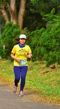 BIB: 100, 8036
                            <button type="button" onclick="openModal(13334107)" class="btn btn-primary btn-sm float-right btn-popup" data-toggle="modal" data-target=".modal-high-quality">
                        <i class="fas fa-shopping-cart"></i> Add to Cart
                    </button>
                                            <button type="button" onclick="isThisMe(13334107, true)" class="btn btn-success btn-sm float-right btn-popup btn-isme hidden" data-toggle="tooltip" data-placement="bottom" title="นี่คือรูปของคุณใช่ไหม คลิกที่นี่เพื่อเอาเข้าอัลบั้ม">
                        <i class="fas fa-plus"></i> Add to album
                    </button>
                    <button type="button" onclick="isThisMe(13334107, false)" class="btn btn-warning btn-sm float-right btn-popup btn-isnotme hidden">
                        <i class="fas fa-ban"></i> Remove from album
                    </button>