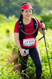 BIB: 2102
                            <button type="button" onclick="openModal(13281449)" class="btn btn-primary btn-sm float-right btn-popup" data-toggle="modal" data-target=".modal-high-quality">
                        <i class="fas fa-shopping-cart"></i> Add to Cart
                    </button>
                                            <button type="button" onclick="isThisMe(13281449, true)" class="btn btn-success btn-sm float-right btn-popup btn-isme hidden" data-toggle="tooltip" data-placement="bottom" title="นี่คือรูปของคุณใช่ไหม คลิกที่นี่เพื่อเอาเข้าอัลบั้ม">
                        <i class="fas fa-plus"></i> Add to album
                    </button>
                    <button type="button" onclick="isThisMe(13281449, false)" class="btn btn-warning btn-sm float-right btn-popup btn-isnotme hidden">
                        <i class="fas fa-ban"></i> Remove from album
                    </button>